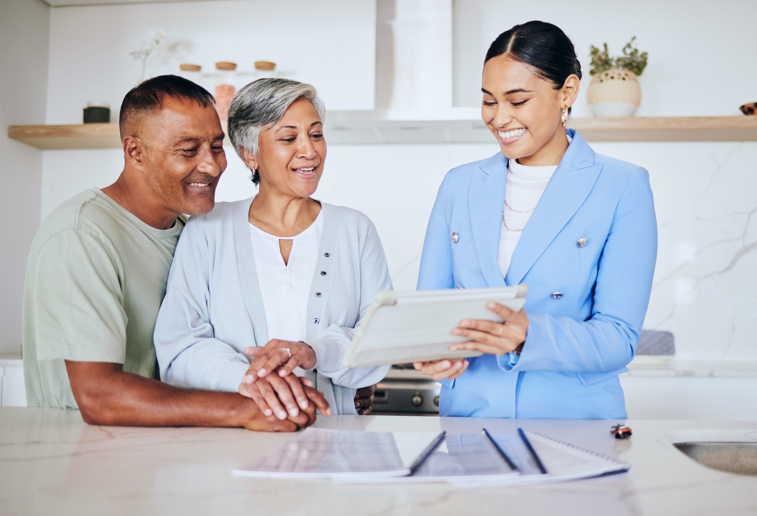 Wellington Group loan signing service image 2